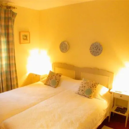 Villa Sleeps 6 With Air Con Vale do Lobo